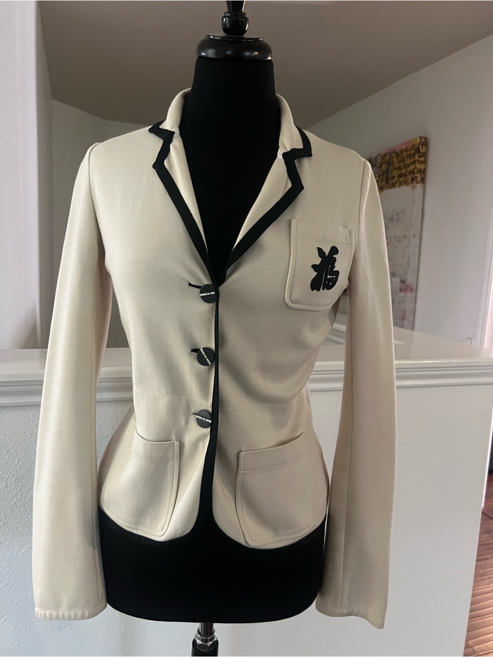 Cream blazer/cardigan
